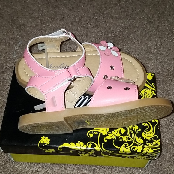 Chulis Angel Flower Sandals - Picture 6 of 8